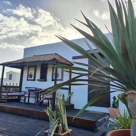 Las Casitas Masdache Tias Exterior photo